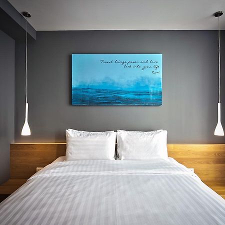 Kalm Bangsaen Hotel Bagian luar foto